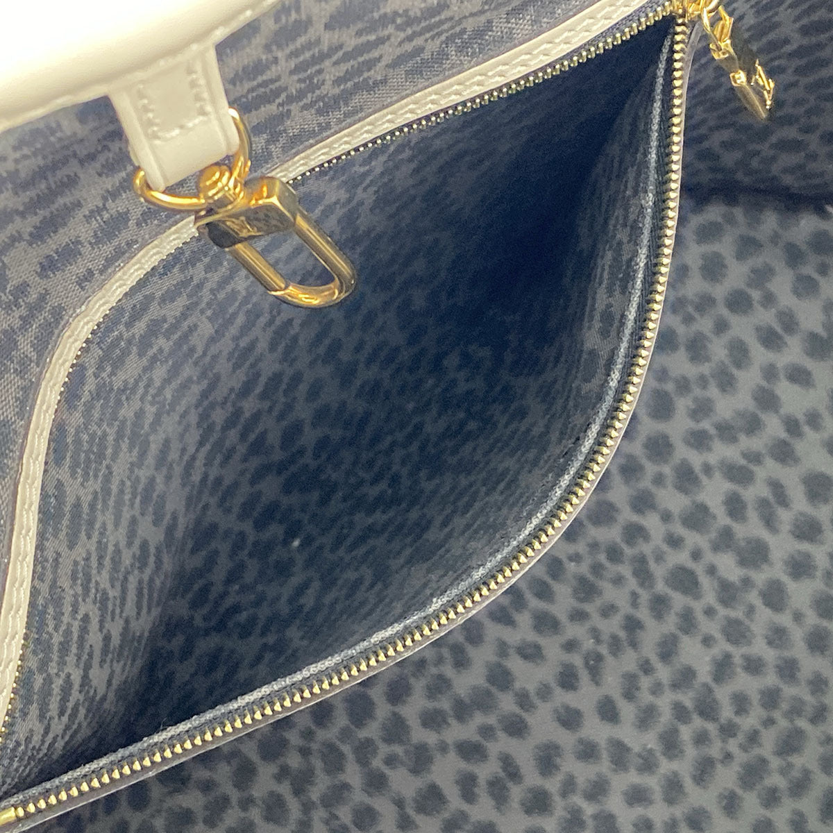 Louis Vuitton Wild at Heart Neverfull MM M45819 Cream Monogram Leopard Tote Bag with Pouch