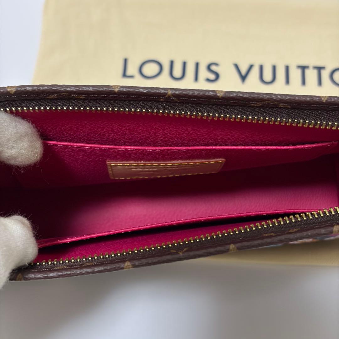 Louis Vuitton x Takashi Murakami Pochette Toilette NM Floral Monogram Clutch LV TM Flower Print Rare Collaboration M14180