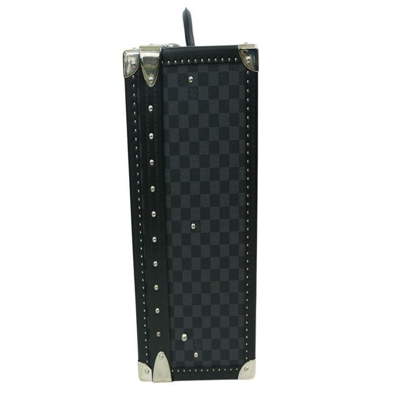 Louis Vuitton M21231 Hard Trunk – Damier Graphite Canvas – Modern Vintage LV Case – 65cm Collector Travel Trunk (B Rank)