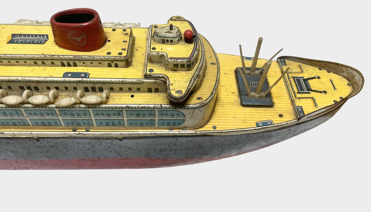 Masudaya “Queen of the Sea” Tin Passenger Ship — Extra-Large ~55 cm Showa-Era Japanese Ocean Liner