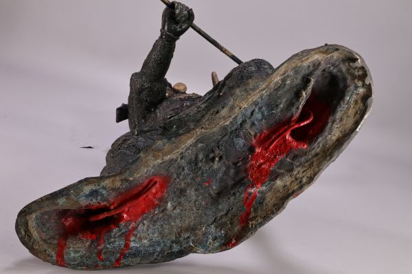 Meiji-Era Bronze Samurai Warrior Sculpture (Approx. 55 cm) | Dynamic Combat Figure | Museum-Style Japanese Bronze Statuary