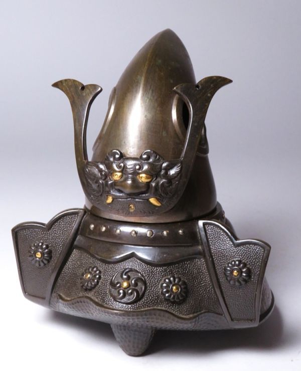 Authentic Meiji Japanese Bronze Kabuto Incense Burner Samurai Helmet Shishi Feet Antique