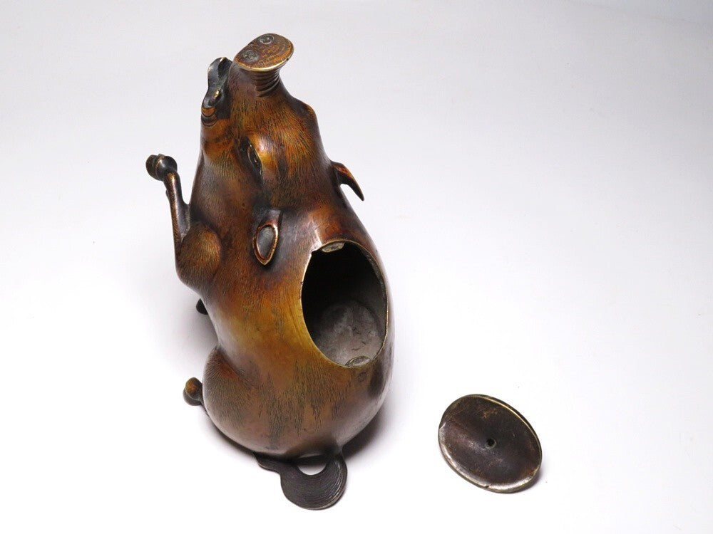 Antique Meiji Japanese Bronze Boar Incense Burner Inoshishi Sentoku Koro Sculpture