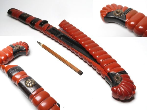 Meiji Tanto‑Shaped Yatate Portable Writing Kit — Red & Black Urushi Lacquer Travel Case, Scholar’s Object, Samurai‑Era Continuity