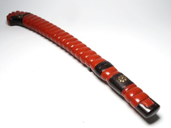 Meiji Tanto‑Shaped Yatate Portable Writing Kit — Red & Black Urushi Lacquer Travel Case, Scholar’s Object, Samurai‑Era Continuity