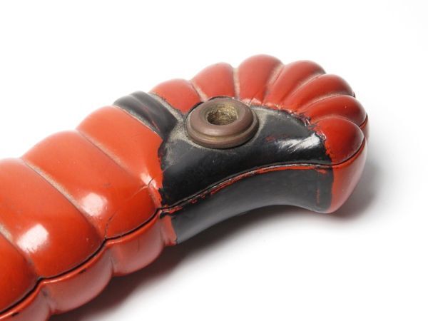 Meiji Tanto‑Shaped Yatate Portable Writing Kit — Red & Black Urushi Lacquer Travel Case, Scholar’s Object, Samurai‑Era Continuity