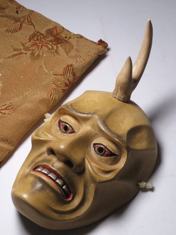 Meiji–Era Noh Mask “Ikaku Sen’nin” (One-Horn Immortal) · Hand-Carved Wooden Nōmen · Classical Japanese Theatre Artifact · With Mask Bag