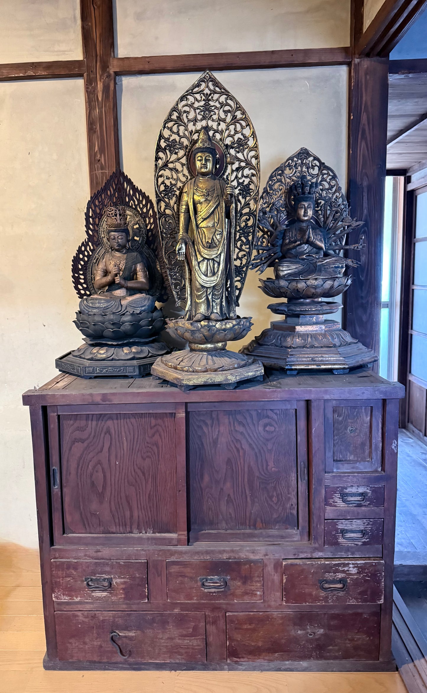 Mid–Late Showa Esoteric Buddhist Triad | Dainichi Nyorai, Shō Kannon & Senju Kannon Monumental Temple Ensemble