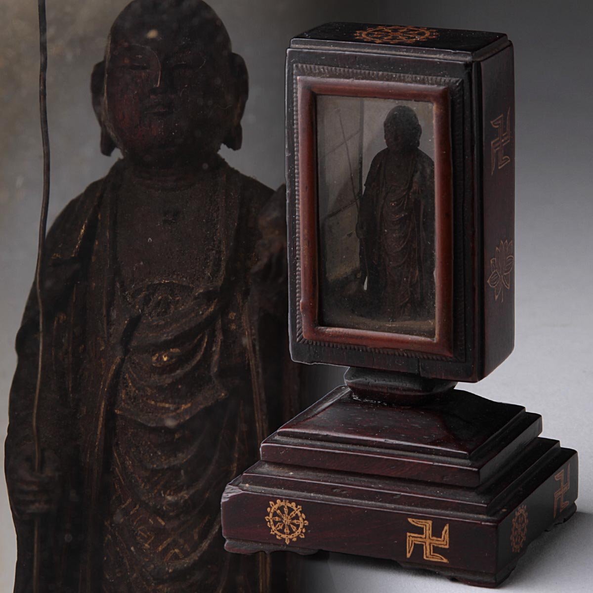 Miniature Jizō Bosatsu Zushi Shrine, Gilt Wood & Lacquer, Kamakura–Muromachi Revival Style, 7.4 cm — Protective Guardian of Souls