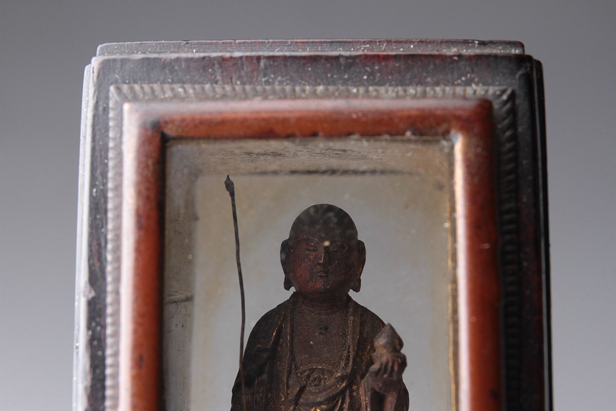 Miniature Jizō Bosatsu Zushi Shrine, Gilt Wood & Lacquer, Kamakura–Muromachi Revival Style, 7.4 cm — Protective Guardian of Souls