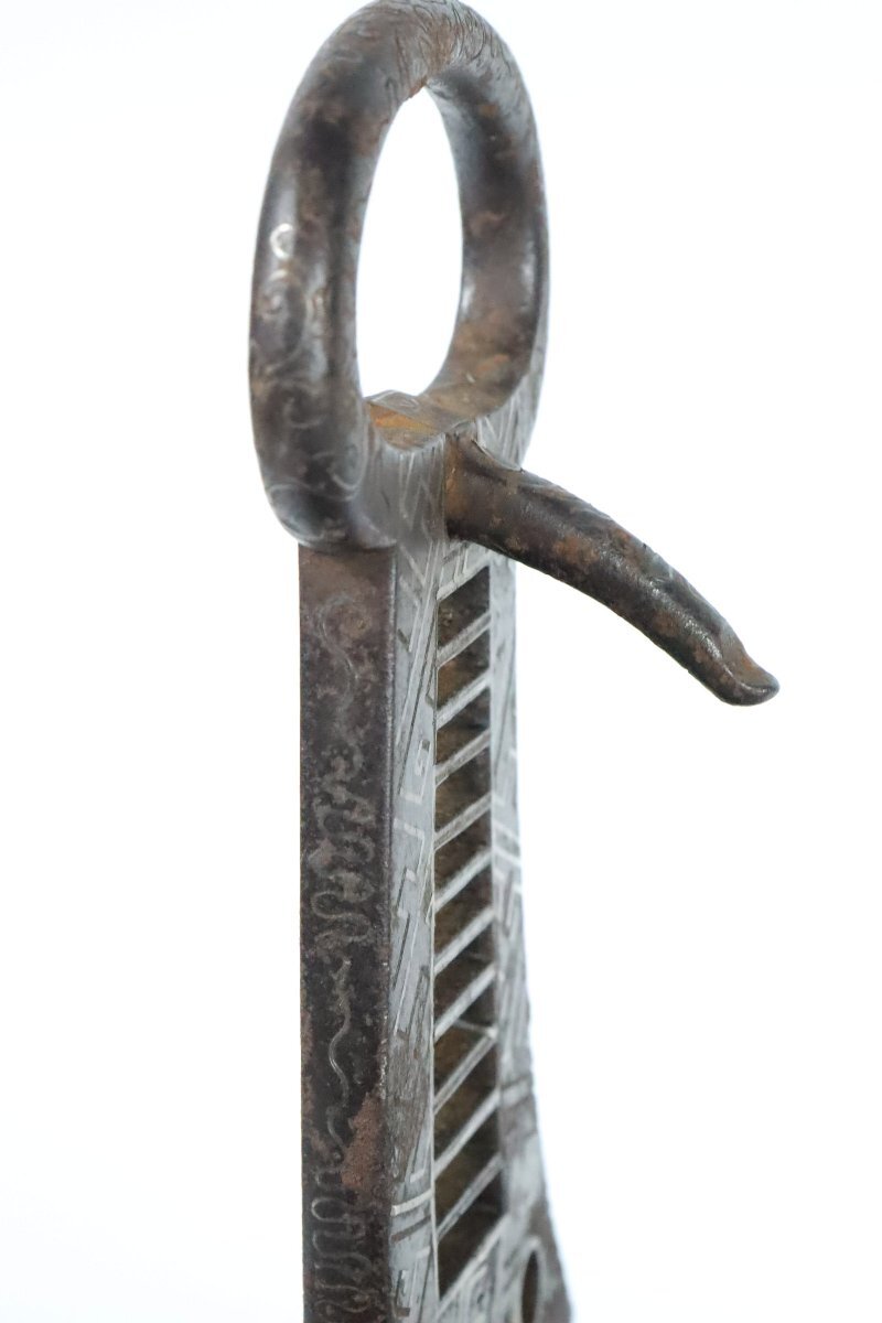 Momoyama–Early Edo Samurai Abumi Stirrups Pair, Heijō Zōgan Inlay, Hosokawa Clan Provenance