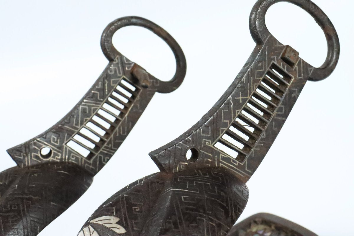 Momoyama–Early Edo Samurai Abumi Stirrups Pair, Heijō Zōgan Inlay, Hosokawa Clan Provenance