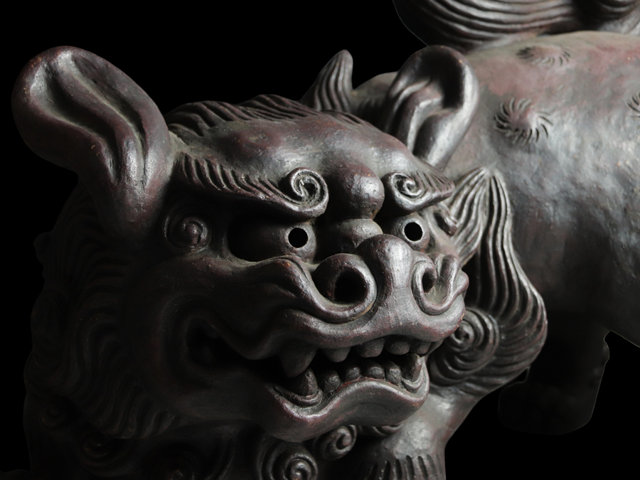 Majestic Bizen Ware Shishi Okimono — Rare Oversized Guardian Lion Sculpture, Approx. 86 cm Wide (Late-Edo Period Attribution)