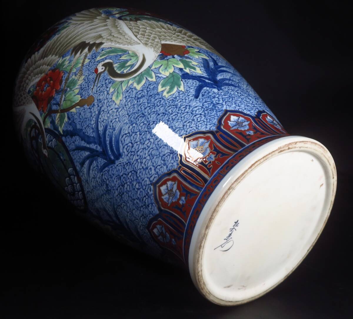 Monumental Japanese Polychrome Crane Vase — 74.5 cm Hand-Painted Porcelain Floor Vessel — Collector Interior Statement