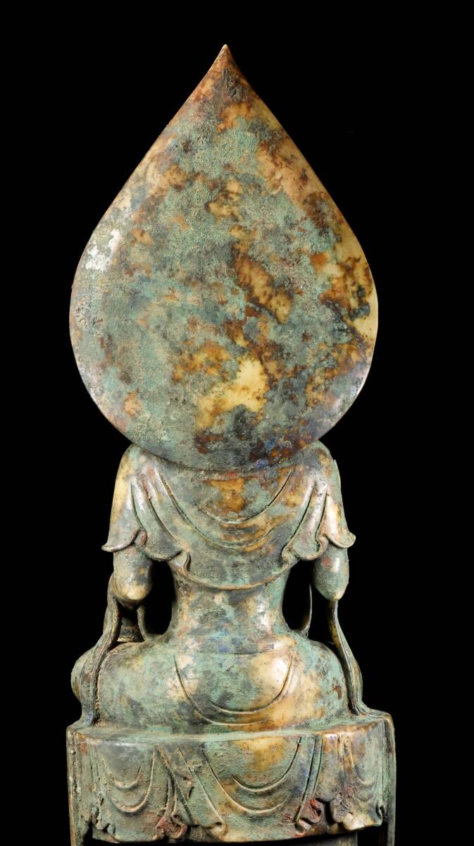 Hetian Jade Lotus Guanyin Sculpture · Monumental 72cm Carved Chinese Sacred Figure · Museum-Scale Buddhist Art Object