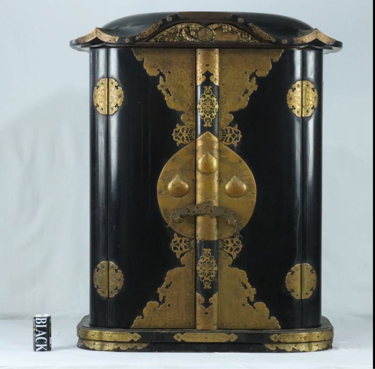 Monumental Multi-Figure Zushi Shrine (100cm Class) - Eight-Armed Benzaiten + Four Guardian Kings + Fifteen Attendants - (Temple / Estate-Scale Interior Shrine, Museum-Class)