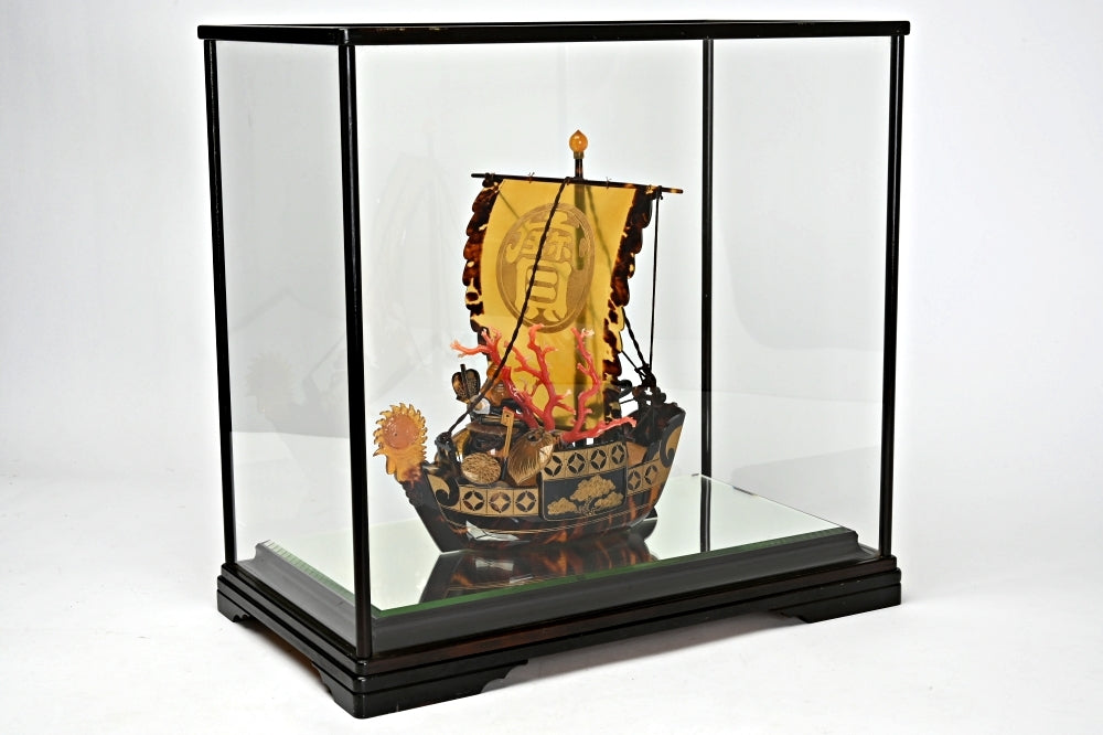 Nagasaki Bekko Phoenix Treasure Ship — Plate-Constructed Decorative Vessel with Blood-Red Coral Accents | Includes Glass Display Case (30 cm)