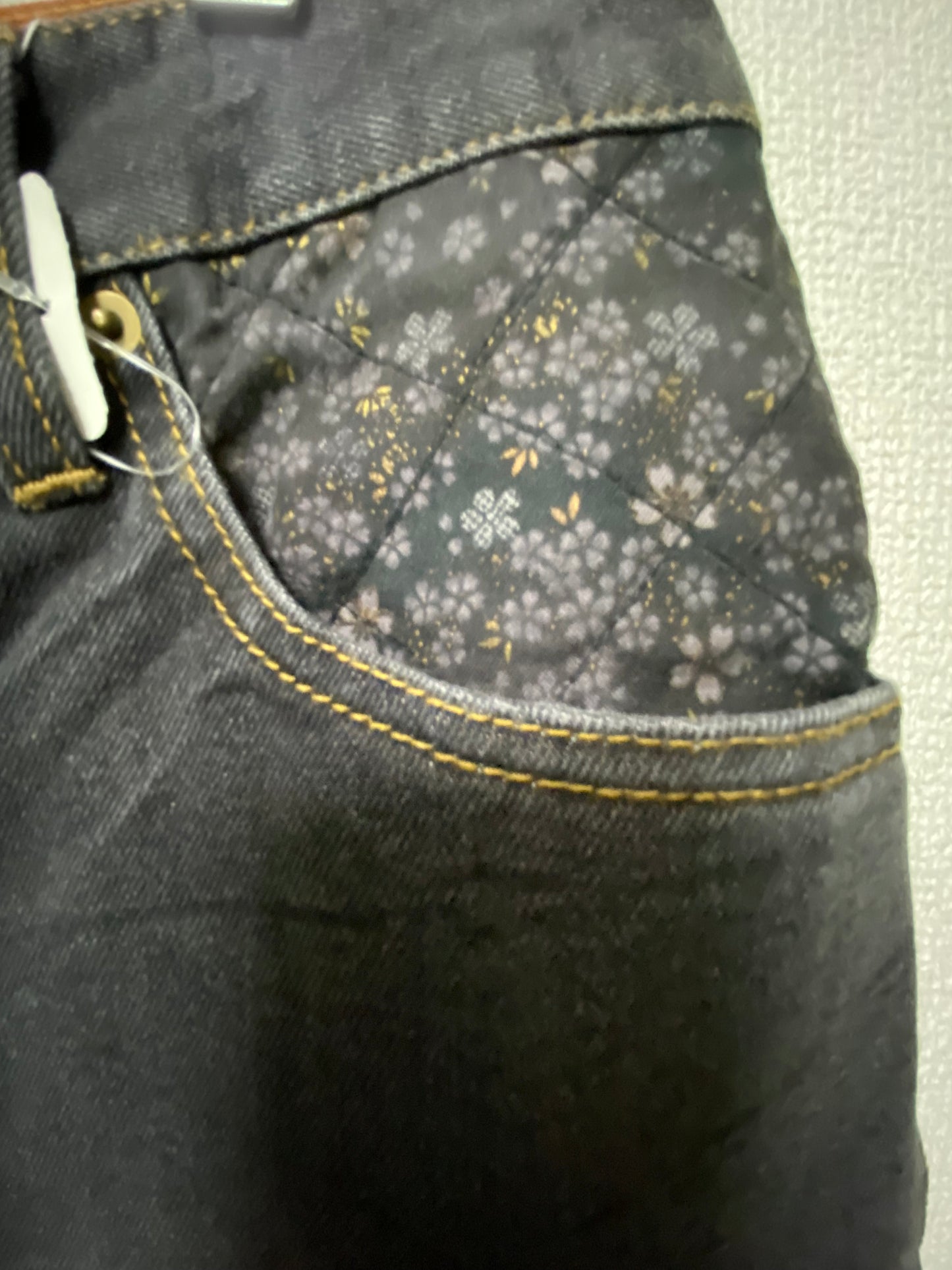 Karakuri Tamashii Japanese Koi Carp Embroidered Denim Jeans | Sakura Wagara Jeans | Made in Japan Style | Size 30
