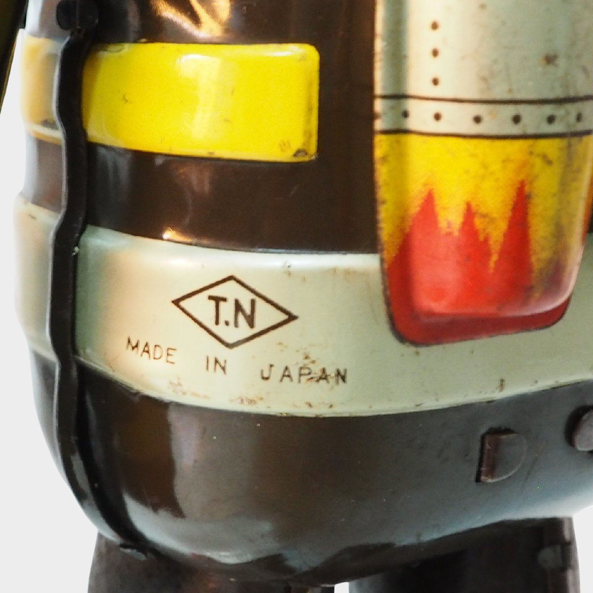 Nomura Tetsujin 28 Embossed Tin Robot with Box – Early Black Body Variant, Wind-Up Walking, Postwar Japan