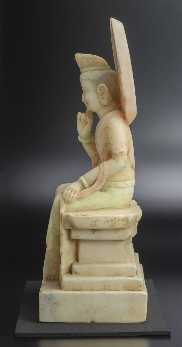 Northern Wei White Jade Guanyin Figure (c. 520 CE) — Scholarly Provenance Notes — 41cm Monumental Carving in Acrylic Case (China, Found in Japan)