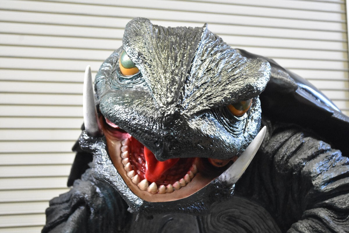 Oversized Gamera Display Figure — 150cm Kaiju Interior Object, Non-Retail Showpiece