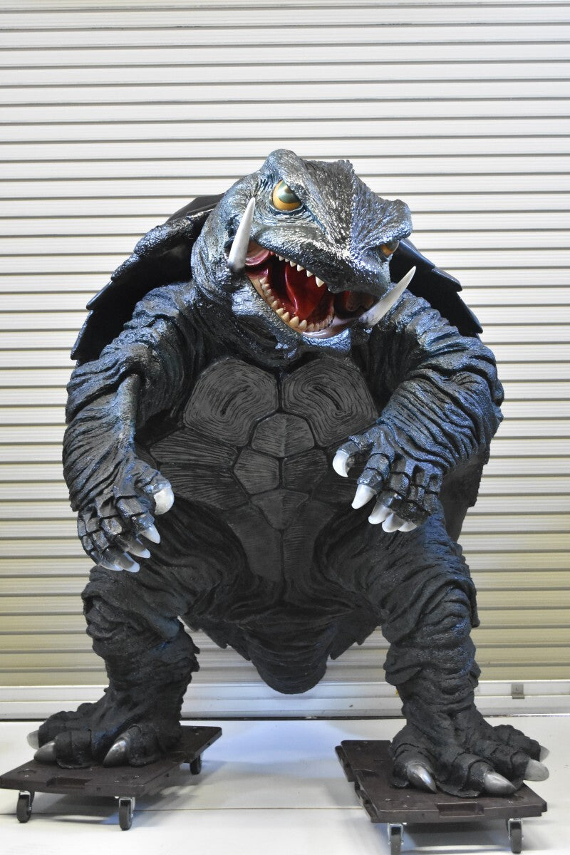 Oversized Gamera Display Figure — 150cm Kaiju Interior Object, Non-Retail Showpiece