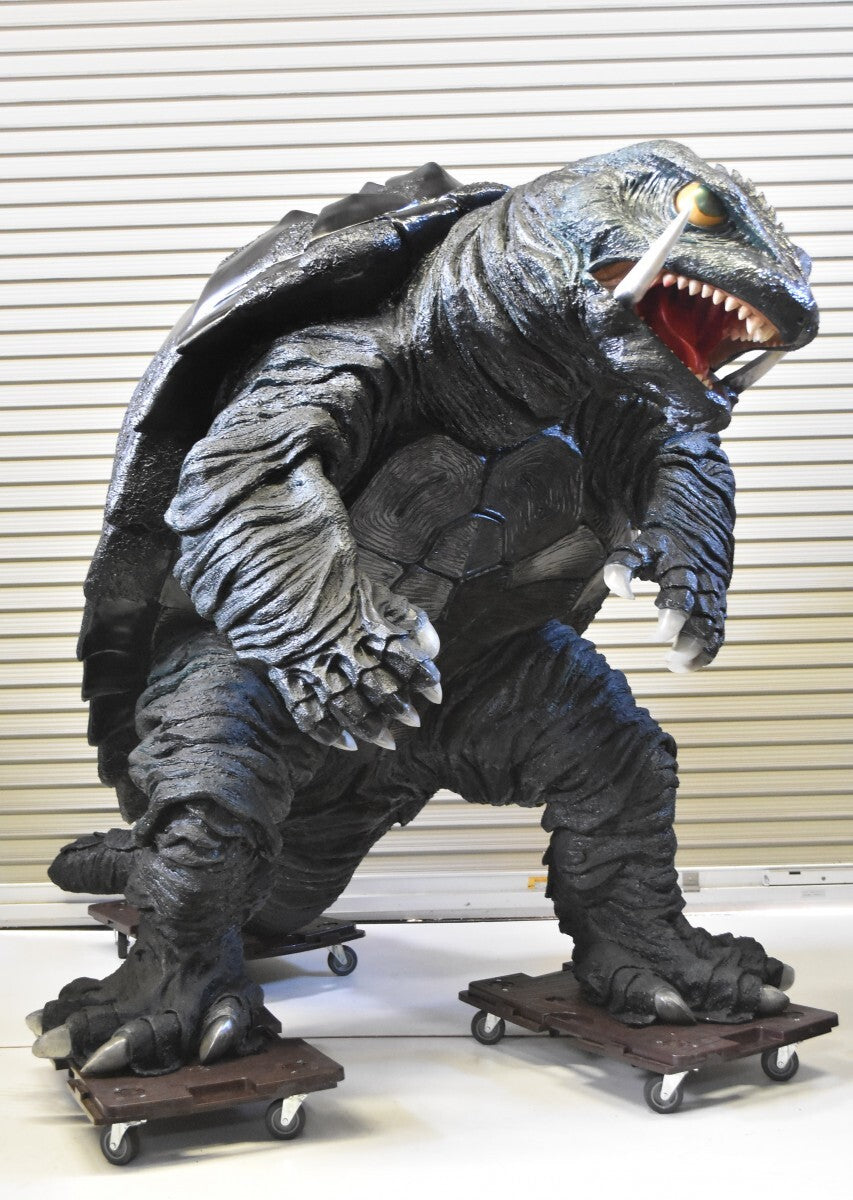 Oversized Gamera Display Figure — 150cm Kaiju Interior Object, Non-Retail Showpiece