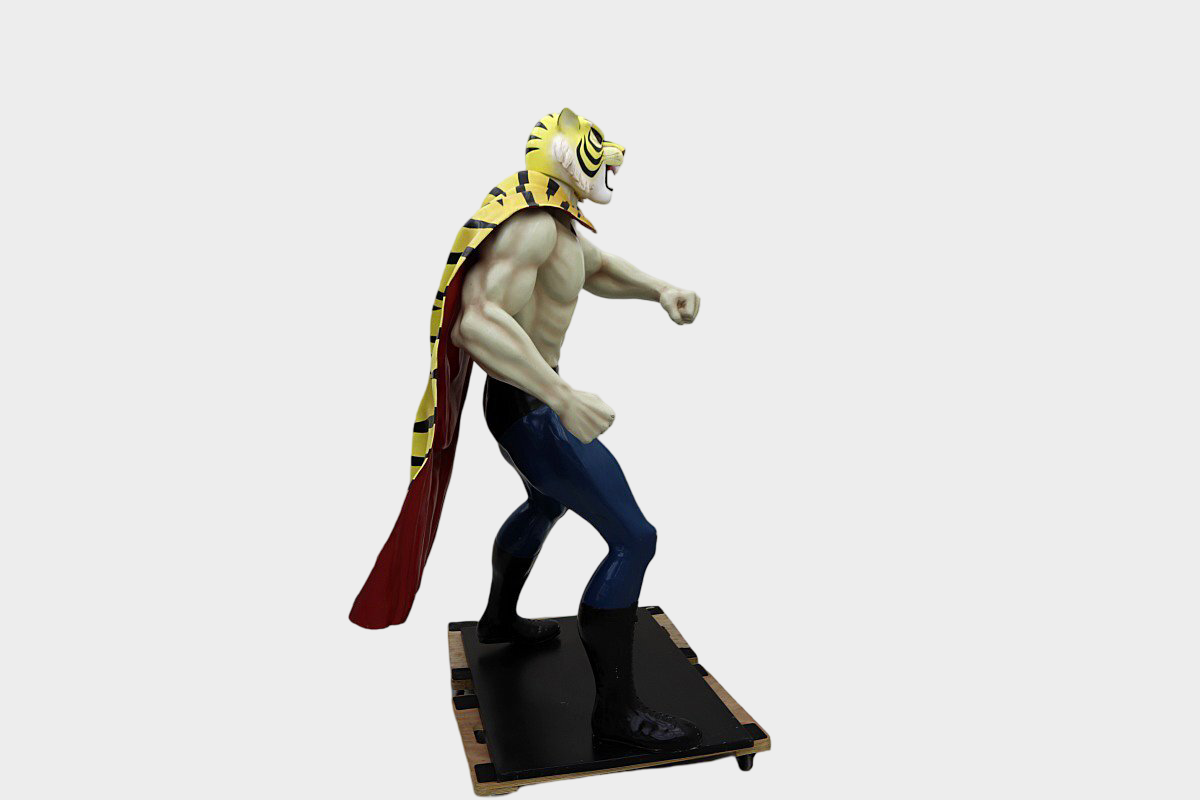 Life-Size Japanese Anime Hero Tiger Mask Wrestler Display Figure — 183cm FRP Exhibition Statue, Showa Wrestling Icon