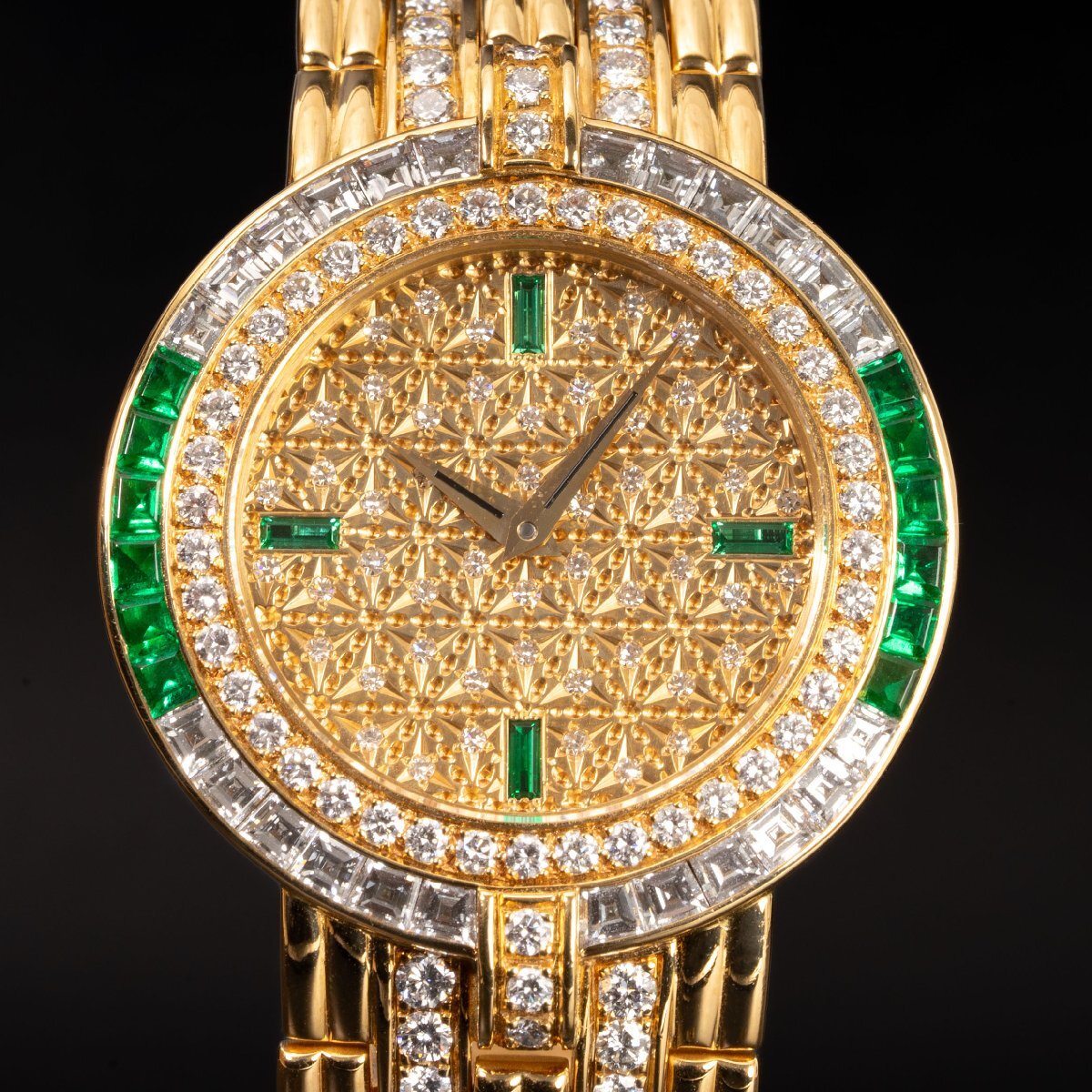 Patek Philippe Calatrava 3982/23J 18KYG Diamond Emerald Ladies Watch