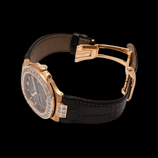 Patek Philippe Nautilus 5724R-001 Rose Gold Baguette Diamond Bezel Dark Brown Embossed Dial Moonphase Power Reserve 40mm