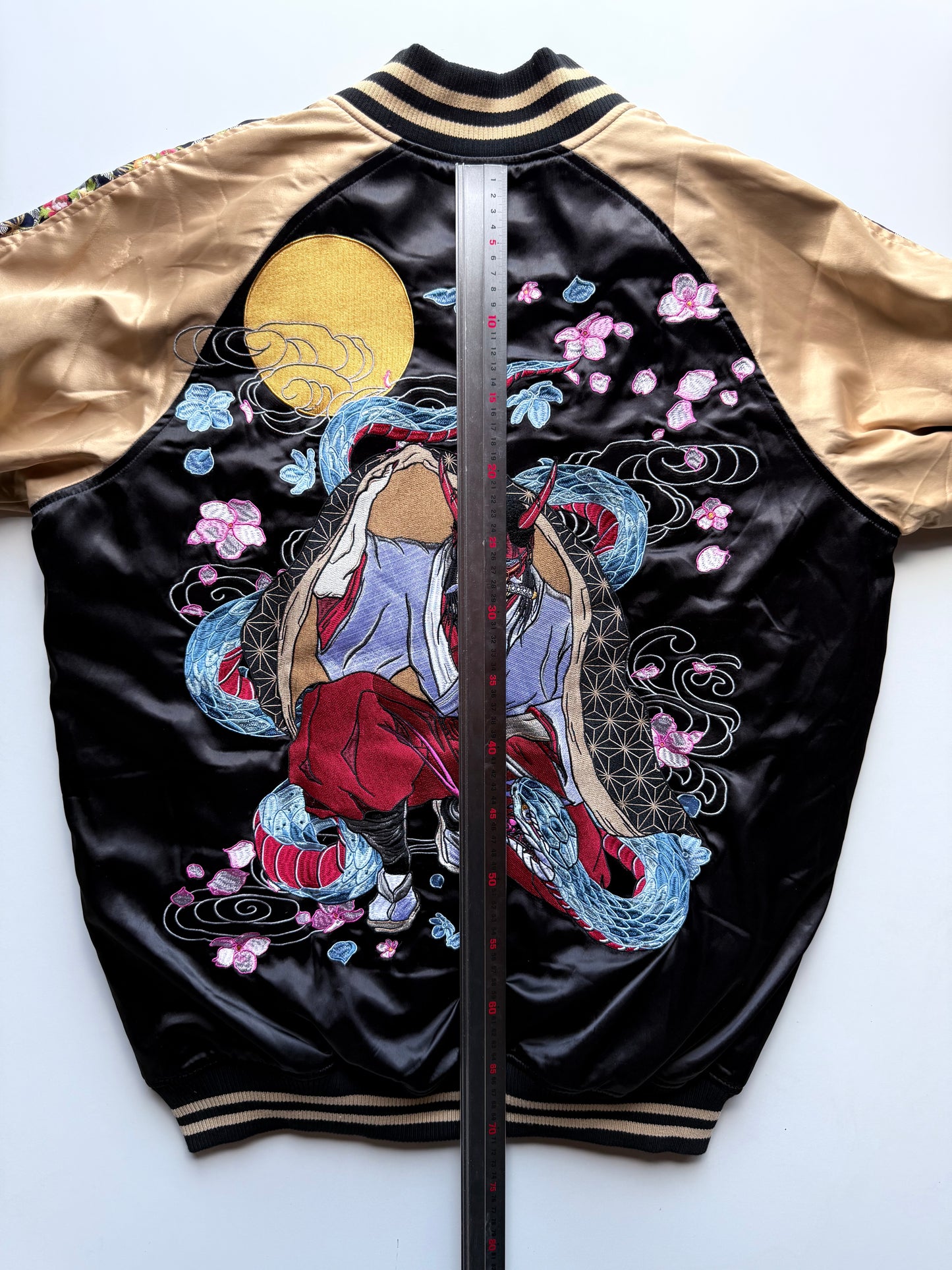 Rogue Hannya Dragon Sukajan Jacket XL Japanese Embroidered Samurai Bomber Gold Black Souvenir Coat