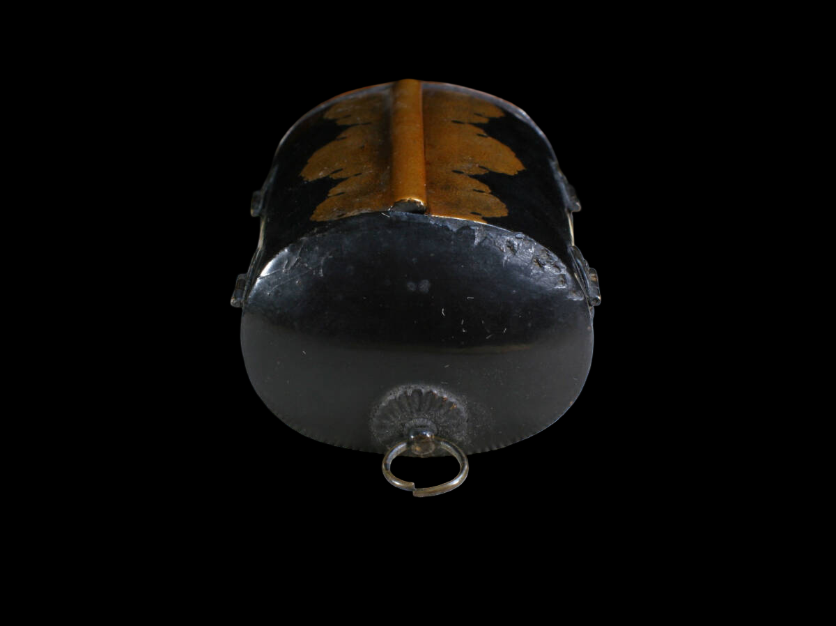 Portable Zushi Shrine with Senju Kannon Bosatsu (Thousand-Armed Avalokiteśvara) — Gilt Interior Personal Devotional Icon, Edo-Period Lineage, Approx. 9.5cm Deity