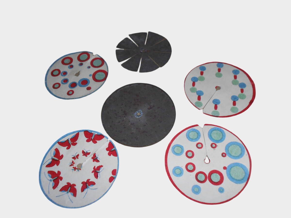 Pre-War Japanese Tin Hand-Crank Roulette Game Meiji Taisho Era Toy