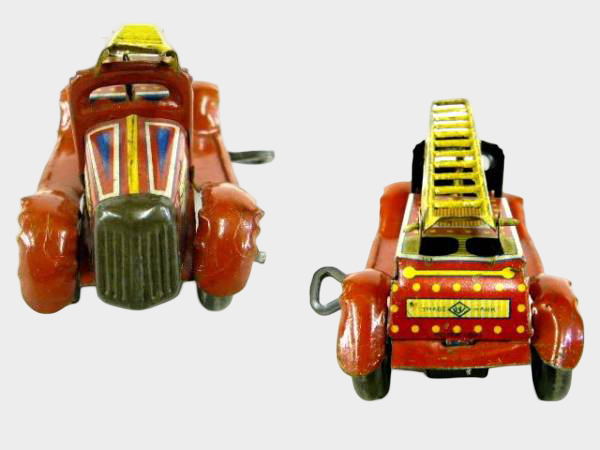 Pre-War Japanese Tin Ladder Fire Engine Tricycle Wind-Up Early Showa Toy
