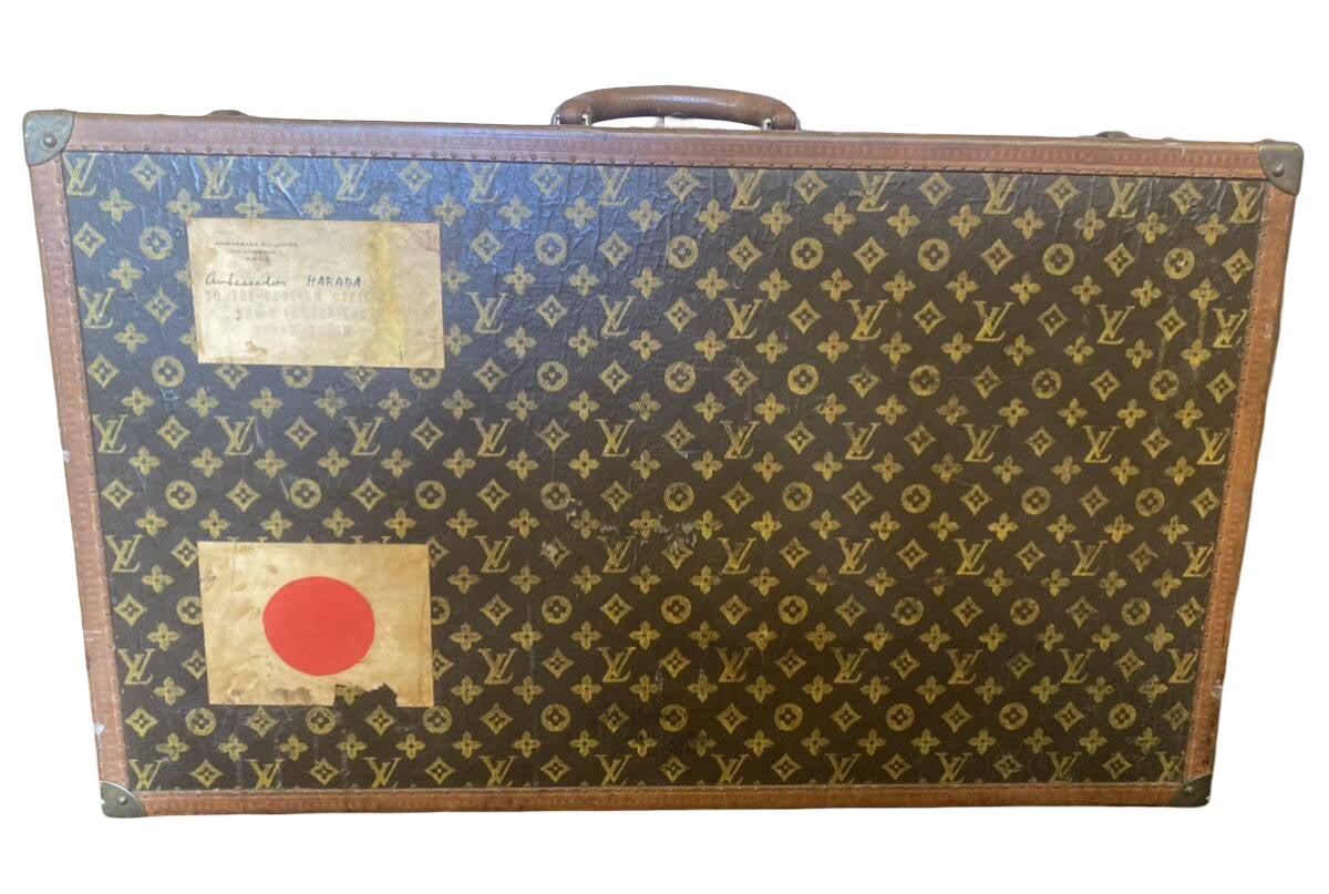 Louis Vuitton Antique Oversized Trunk 1920s Hand-Painted Flag Handwritten Markings – XL Monogram Canvas Historical LV Case