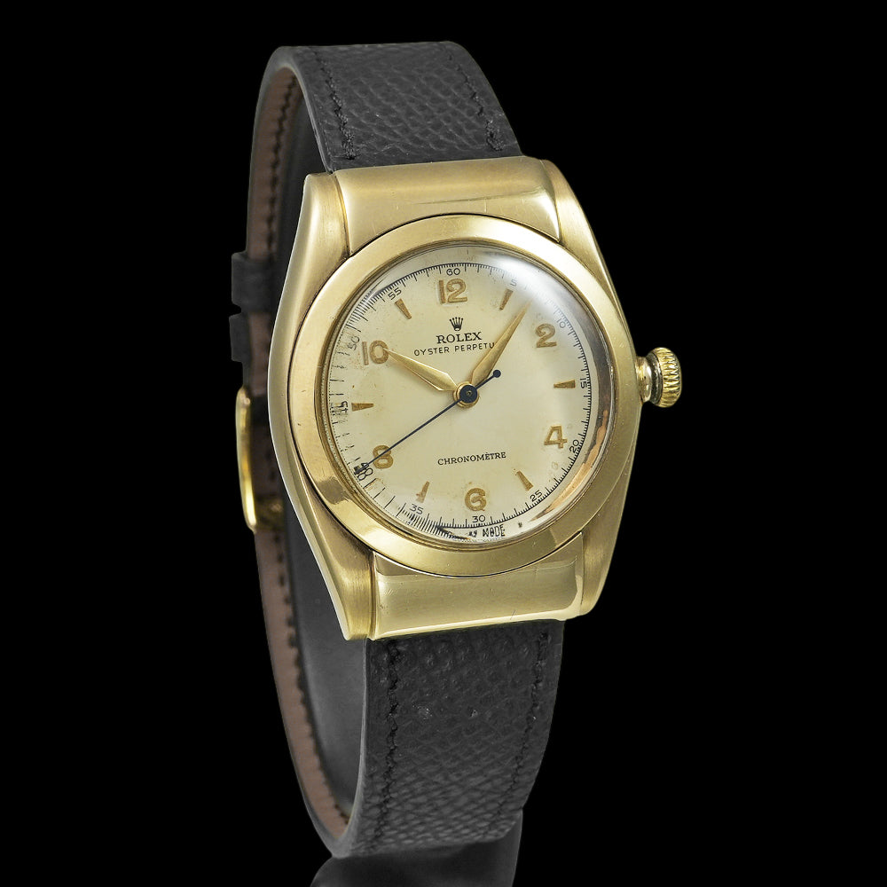 ROLEX Bubbleback Ref. 3065 · 1946 Hooded Lugs · K14 Gold Chronometer · Extremely Rare Collector Grade Early Oyster