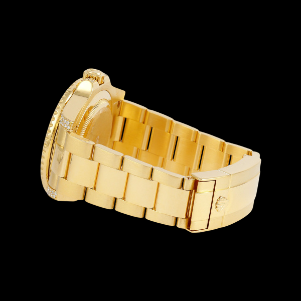 Rolex GMT-Master II 116758SA Full Pavé Diamond Dial × Sapphire Bezel × 18K Yellow Gold – High Jewelry GMT – Collector-Grade Investment Piece