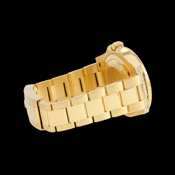 Rolex GMT-Master II 116758SA Full Pavé Diamond Dial × Sapphire Bezel × 18K Yellow Gold – High Jewelry GMT – Collector-Grade Investment Piece