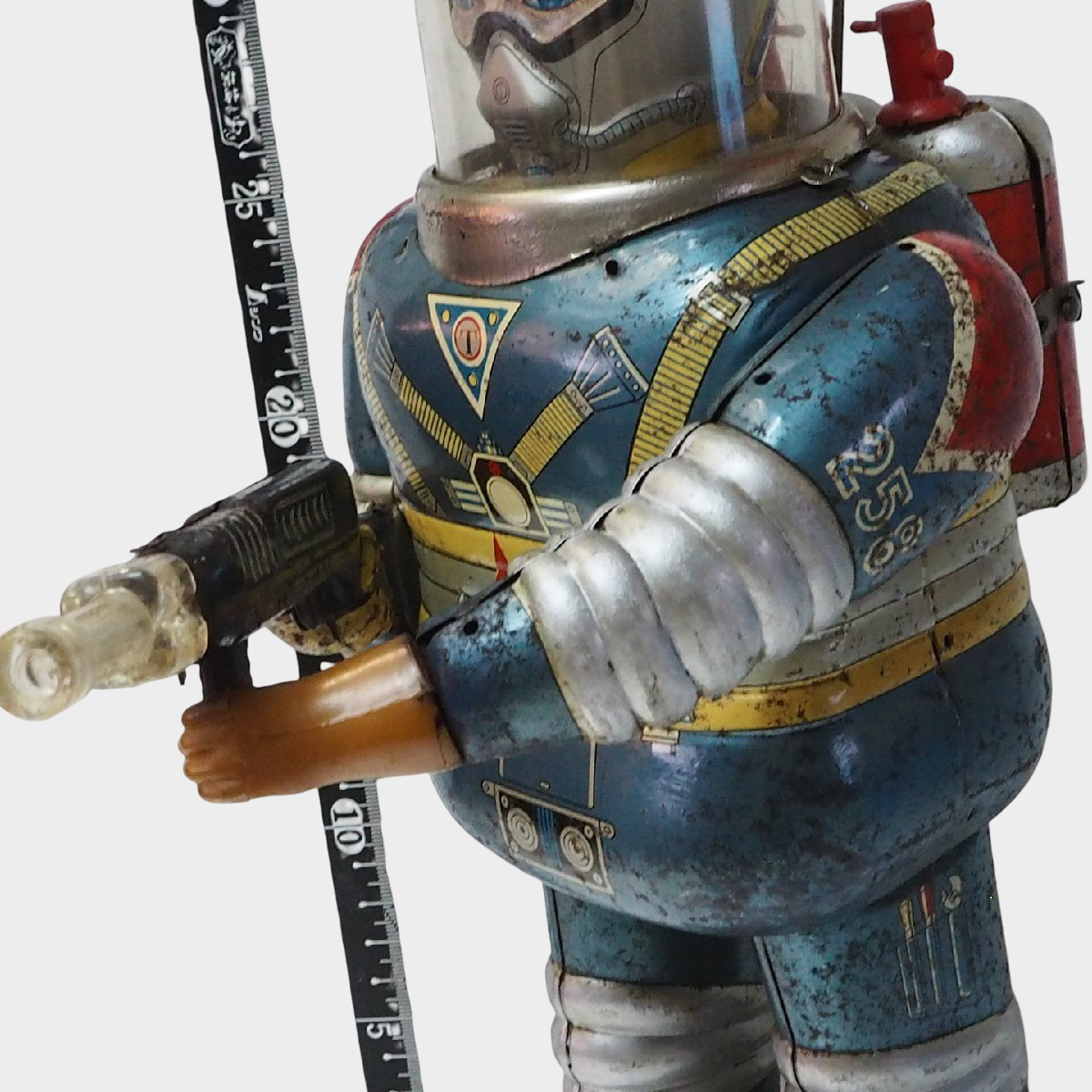 DAYA Large Astronaut Electric Tin Toy Japan 1960s — Space Age Battery-Op Robot with Dome Helmet