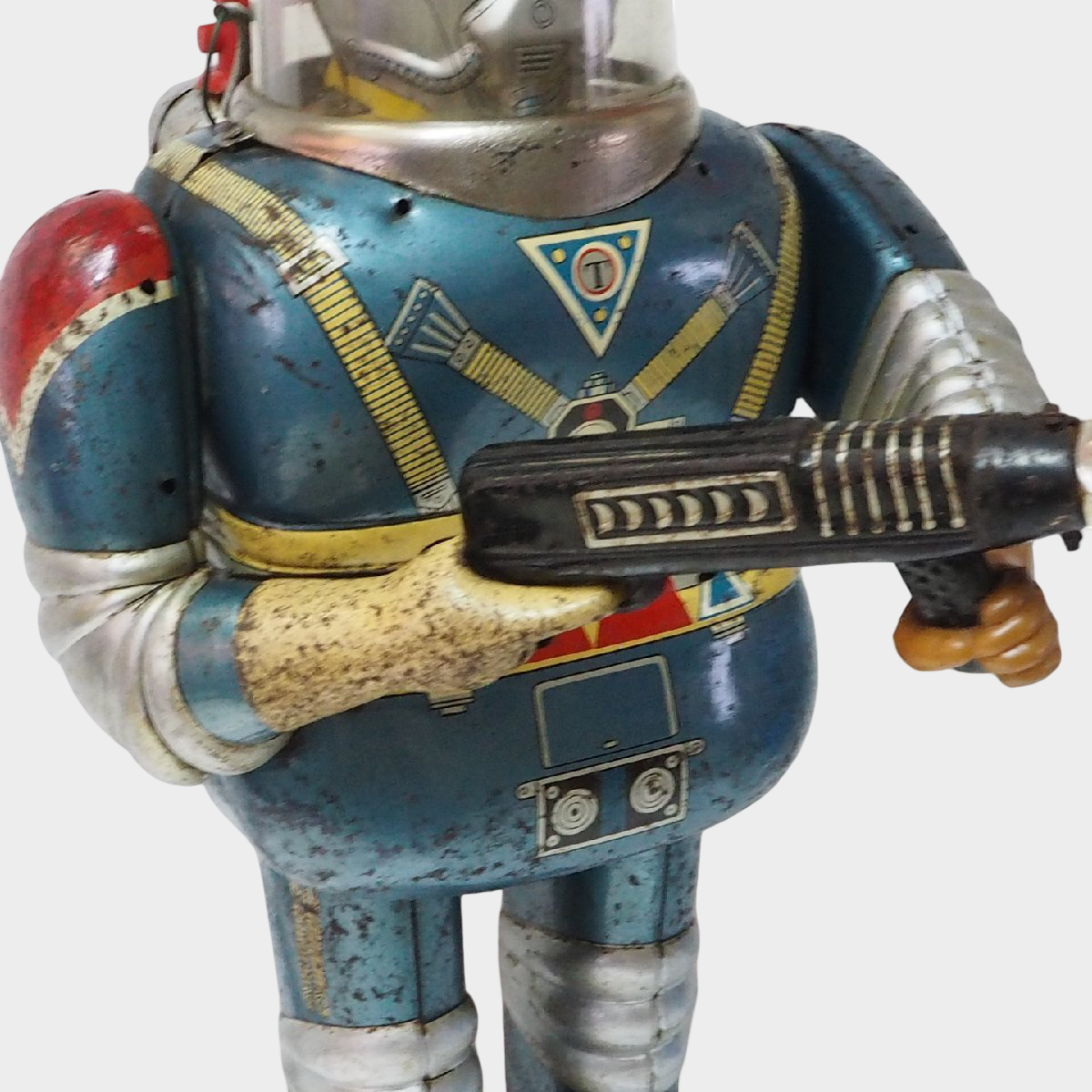 DAYA Large Astronaut Electric Tin Toy Japan 1960s — Space Age Battery-Op Robot with Dome Helmet