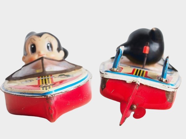 Showa-Era Japanese Tin “Mighty Atom Boat” with Astro Boy, Large Mechanical Wind-Up Character Vehicle (ATD)