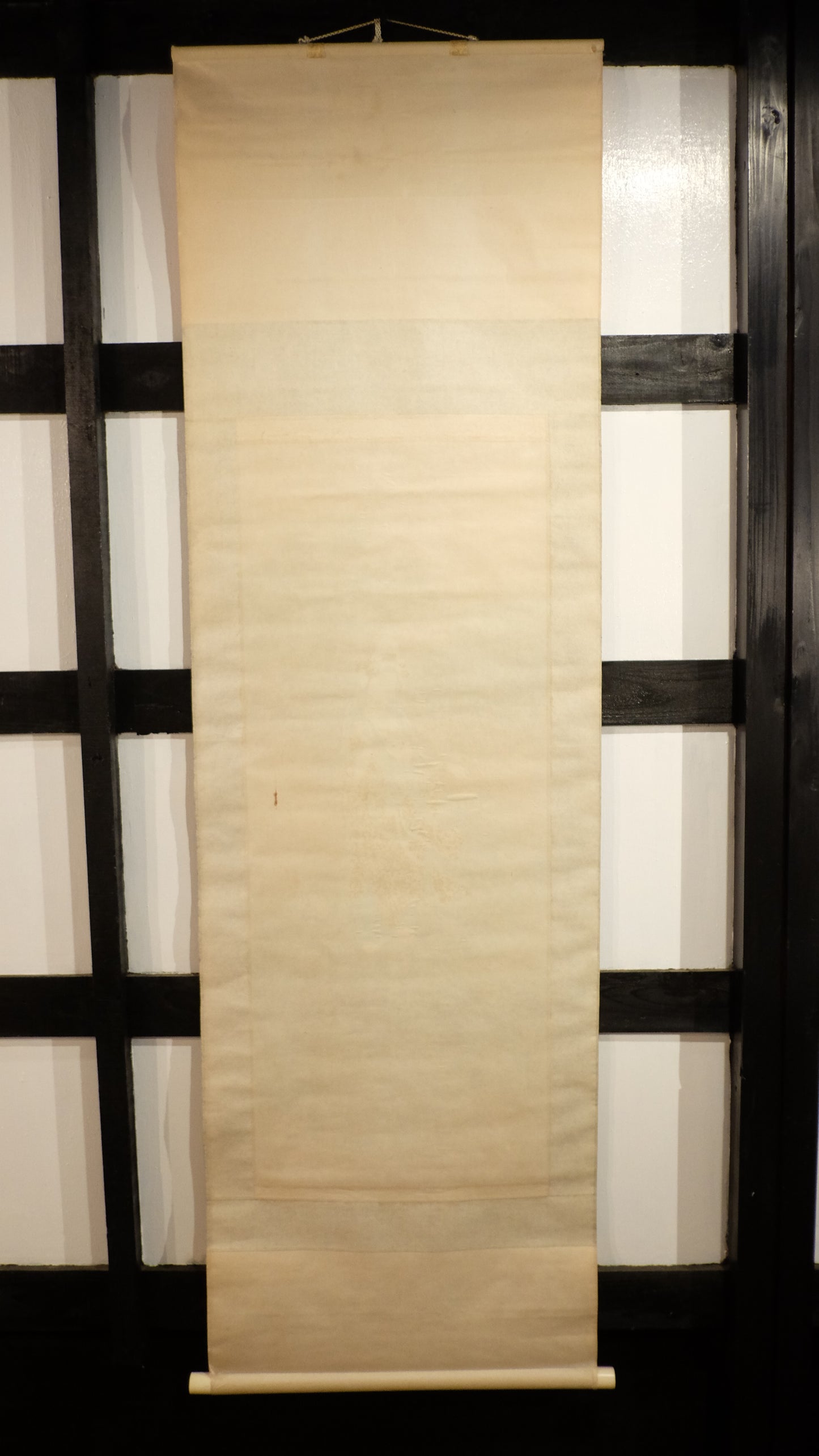 Elegant Japanese Scroll of Kannon – Goddess of Mercy on Clouds – Hand-Painted Silk Hanging Scroll – Spiritual Buddhist Art for Healing & Meditation