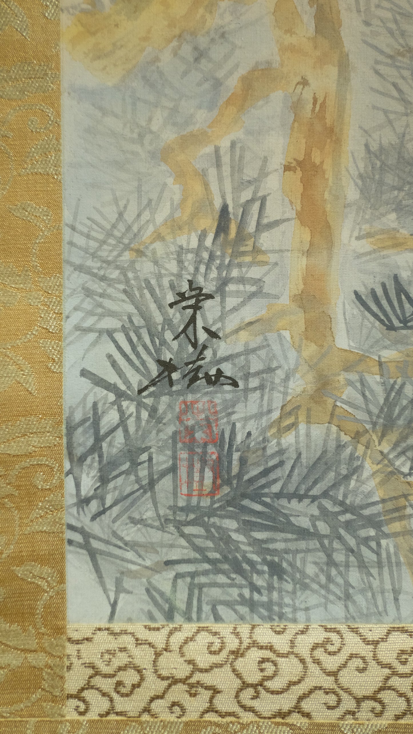 Elegant Japanese Hanging Scroll of Red-Crowned Cranes at Sunrise – Symbol of Longevity & Harmony – Hand-Painted Kakejiku