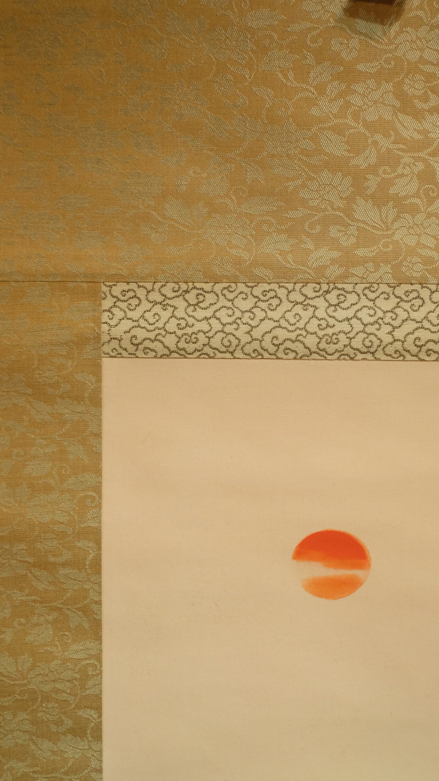 Elegant Japanese Hanging Scroll of Red-Crowned Cranes at Sunrise – Symbol of Longevity & Harmony – Hand-Painted Kakejiku