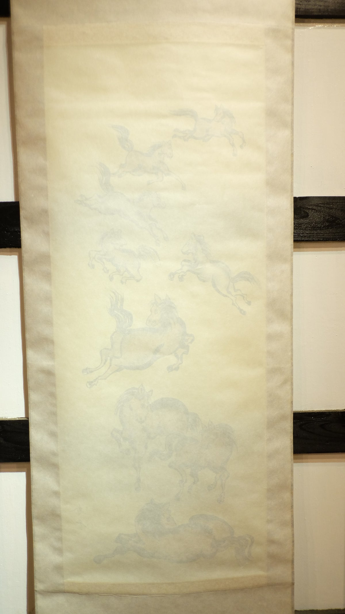 Vintage Japanese Kakejiku Scroll – Galloping Nine Horses for Power, Success & Luck – Asian Art Decor with Feng Shui Symbolism