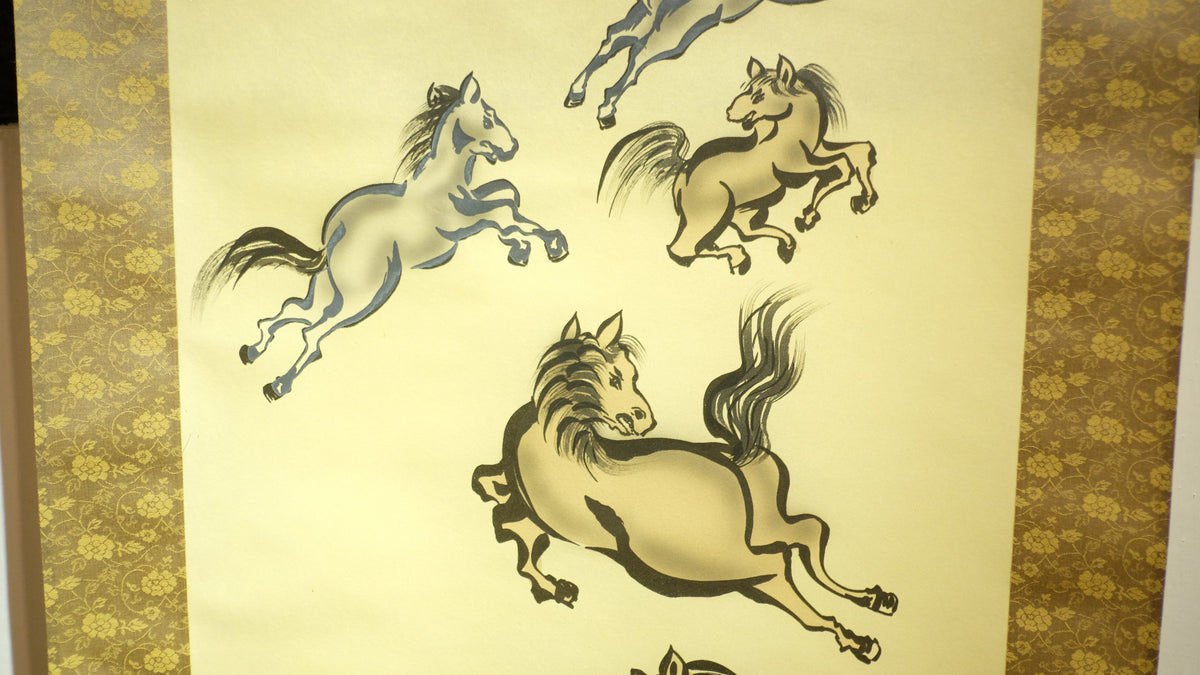 Vintage Japanese Kakejiku Scroll – Galloping Nine Horses for Power, Success & Luck – Asian Art Decor with Feng Shui Symbolism