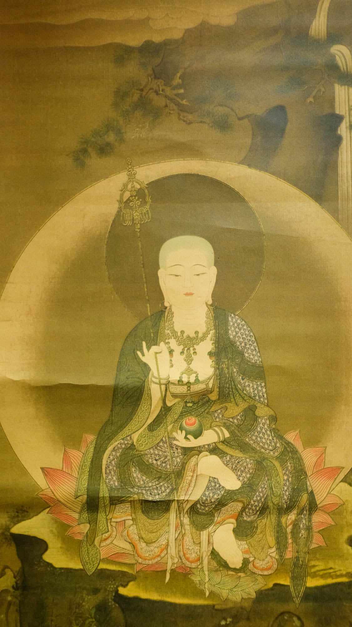Antique Japanese Jizo Bosatsu Scroll | Ksitigarbha Buddhist Kakejiku | Edo–Meiji Silk Painting | Sacred Temple Art