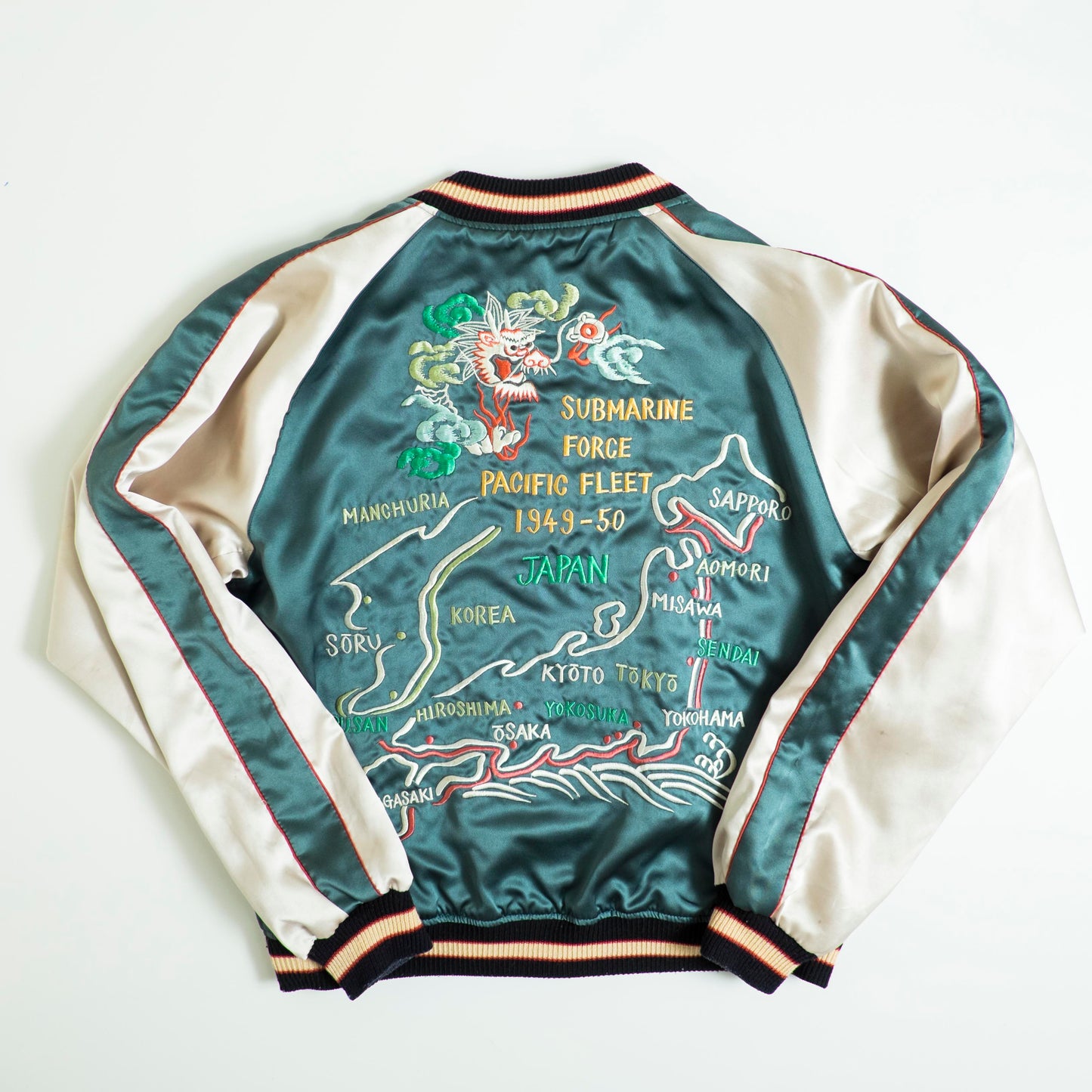 Tailor Toyo Reversible Sukajan White Tiger × Pacific Fleet Japan Map 1949-50 Embroidered Souvenir Jacket