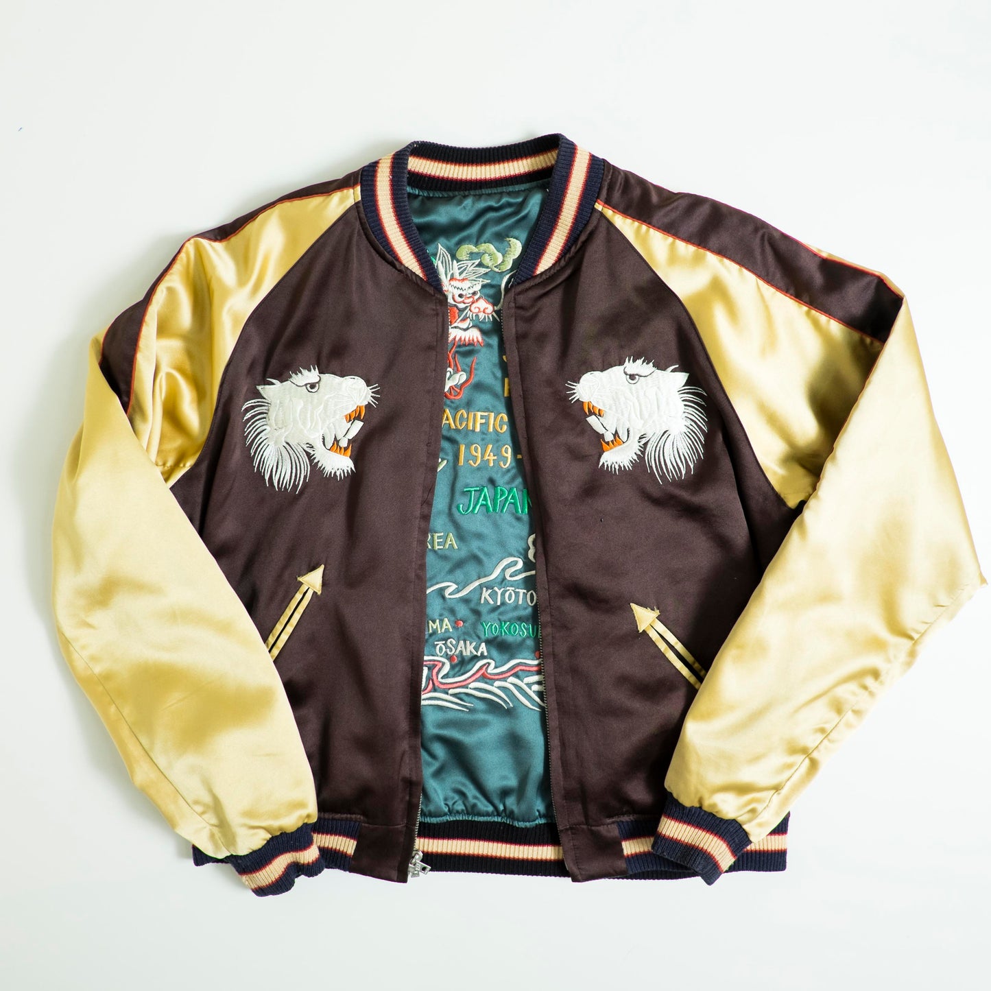 Tailor Toyo Reversible Sukajan White Tiger × Pacific Fleet Japan Map 1949-50 Embroidered Souvenir Jacket