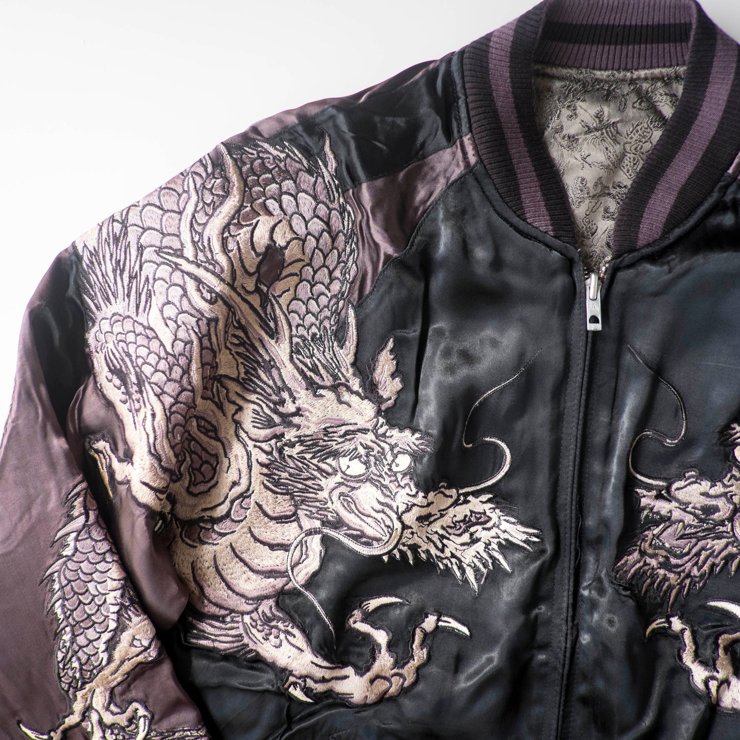 The Iconic Japanese Hanatabi Gakudan Script Yakuza Style Dragon Embroidered Sukajan Souvenir Jacket Streetwear Wearable Art Amekaji Bomber Yokosuka Fashion